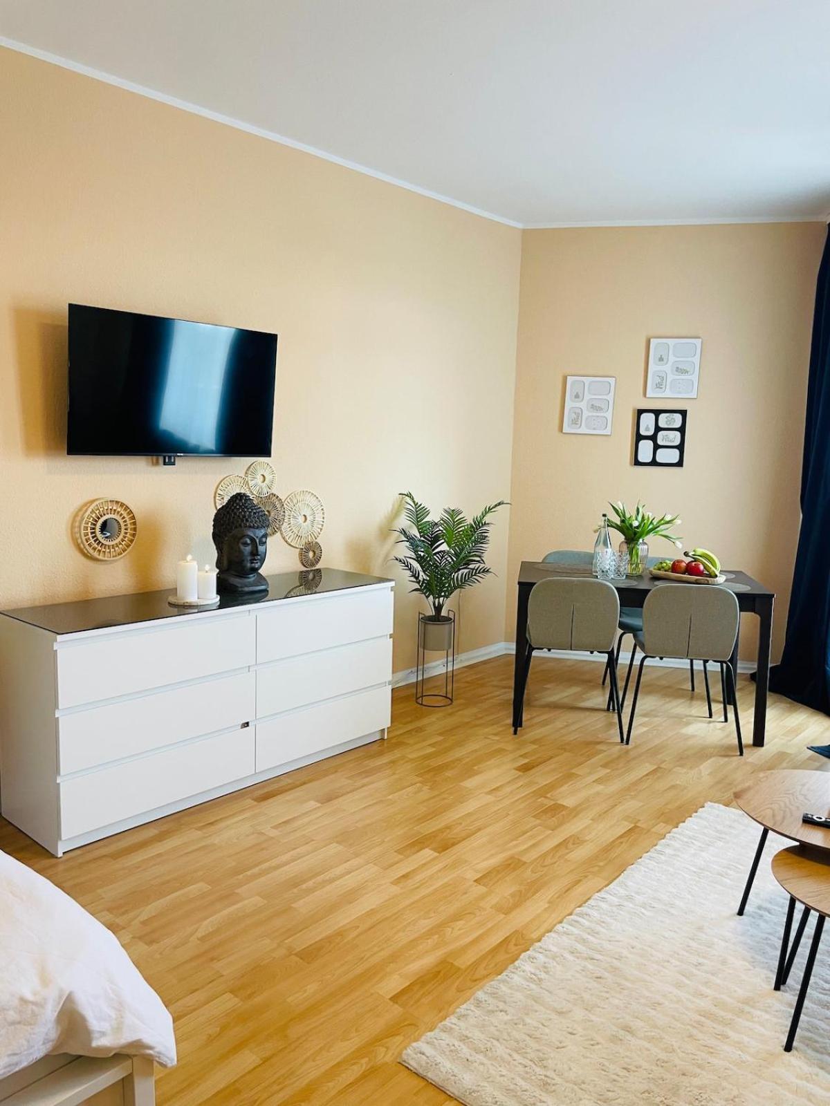 Studio Apt Messe & Ku'Damm Naehe Mit Parkplatz Berlin Eksteriør bilde